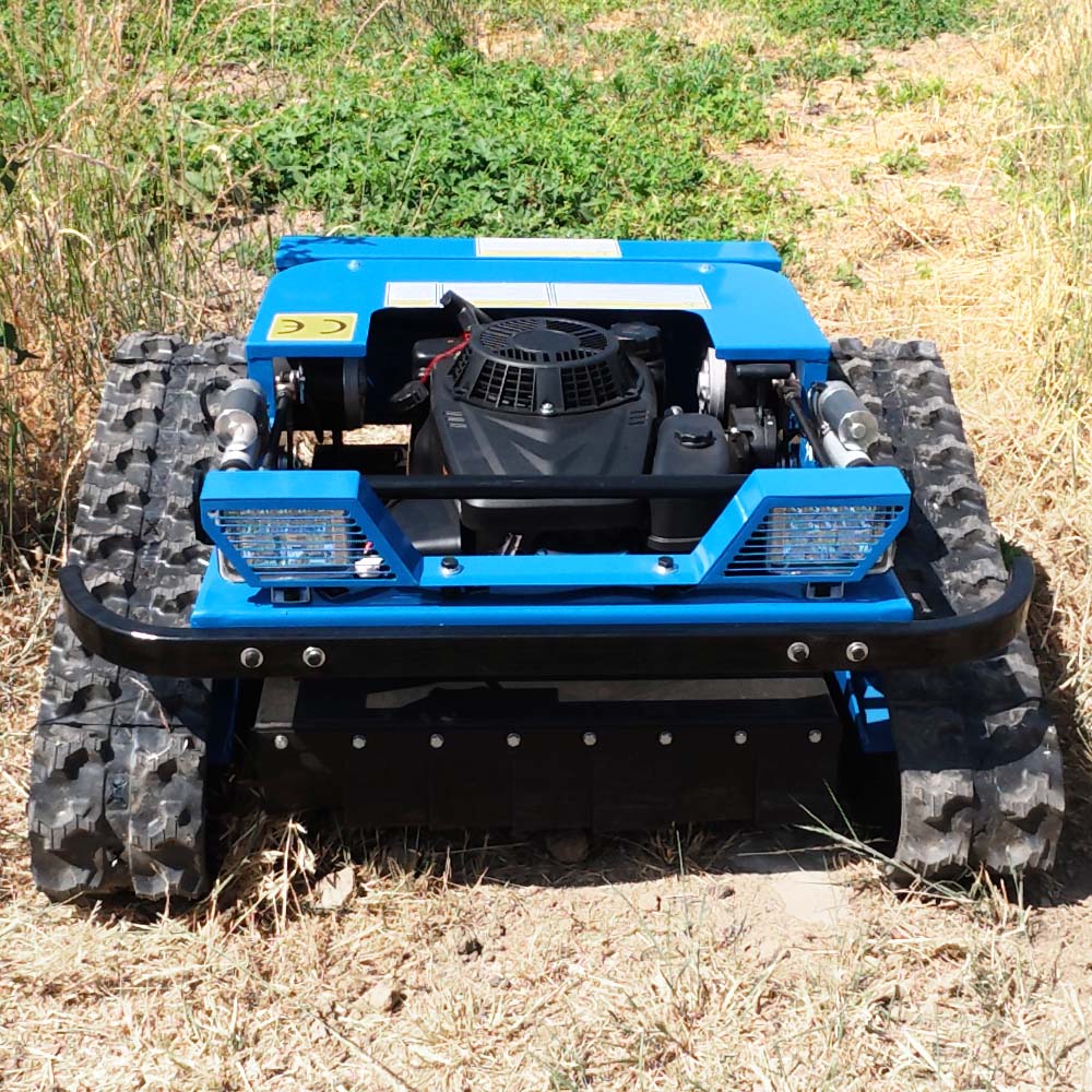 Самоходная газонокосилка