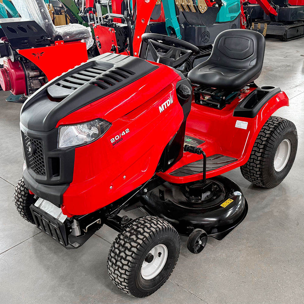 Самоходная газонокосилка