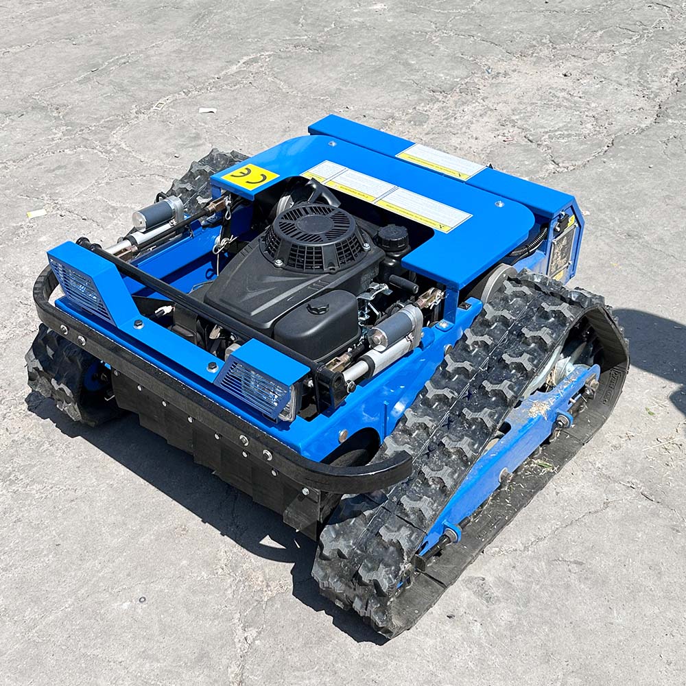 Самоходная газонокосилка