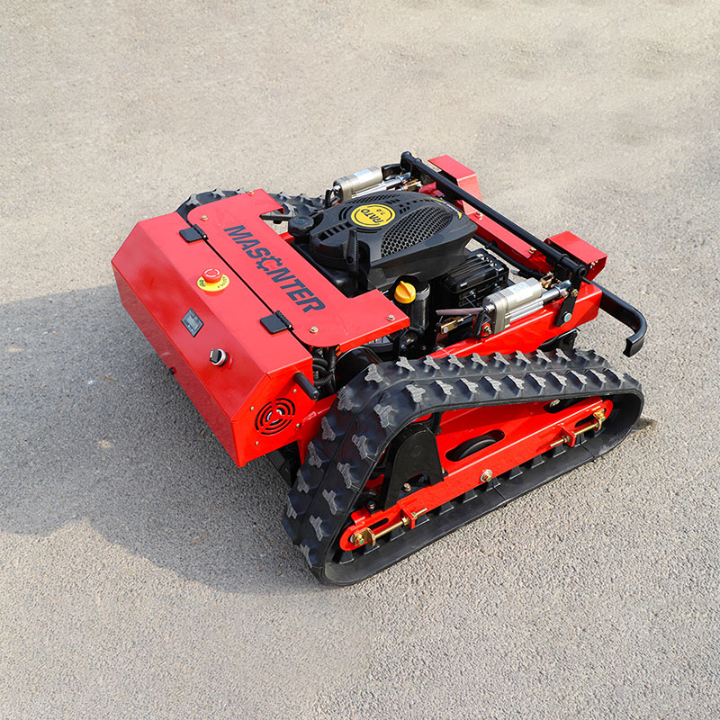 Новая газонокосилка