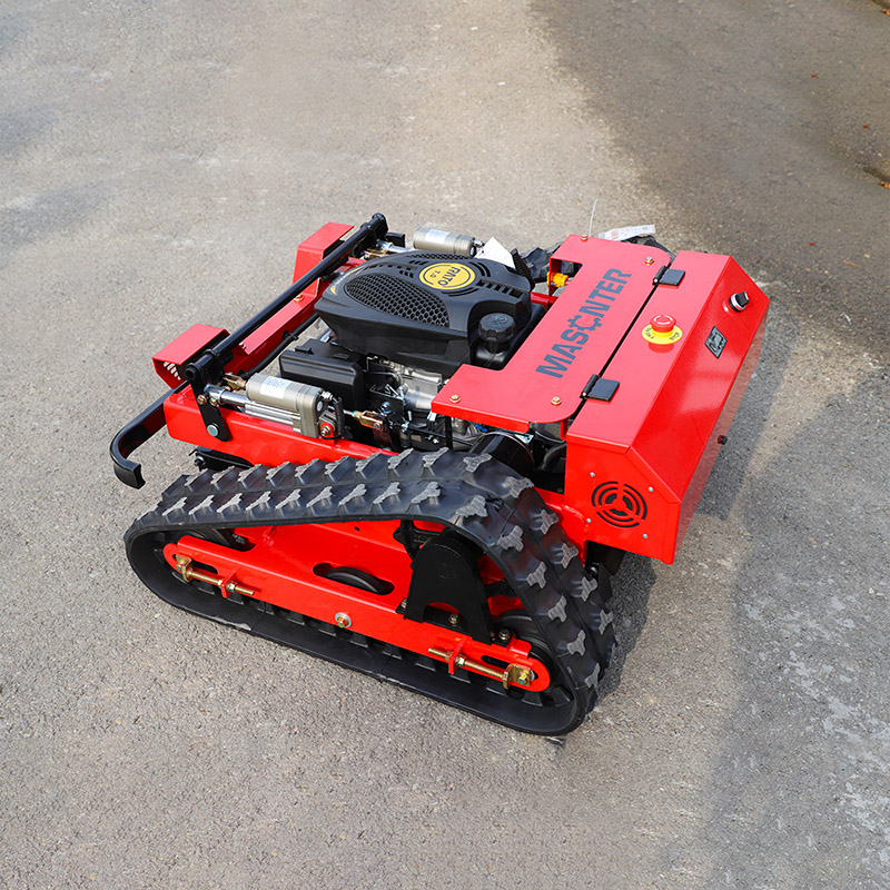 Новая газонокосилка