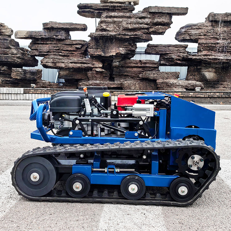 Автоматическая газонокосилка