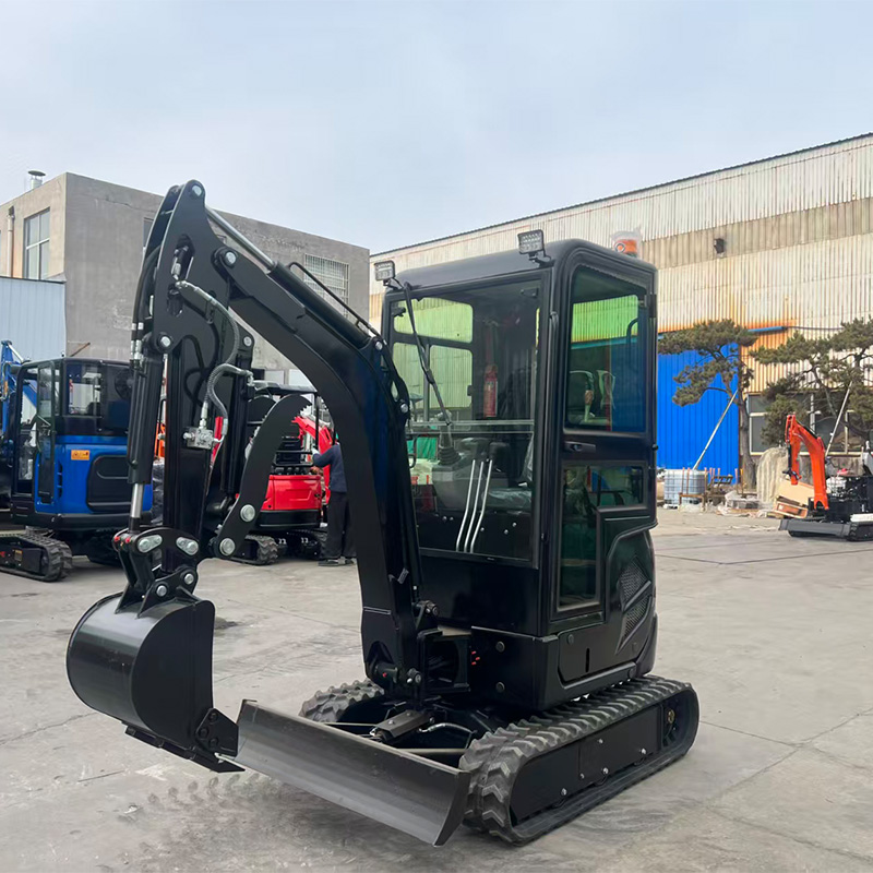 Компактный экскаватор