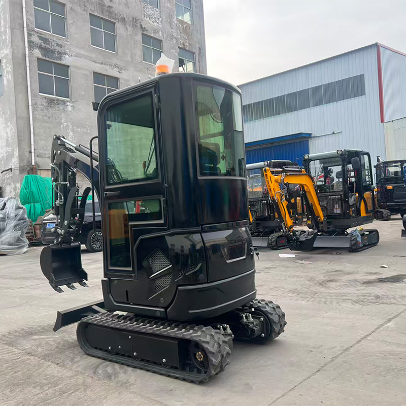 Компактный экскаватор