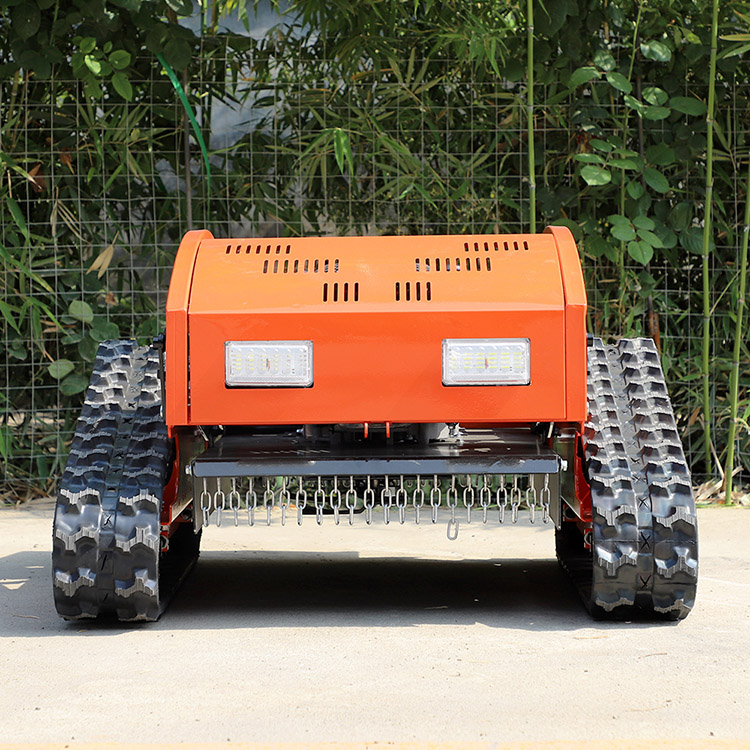 Газонокосилка с нулевым радиусом поворота