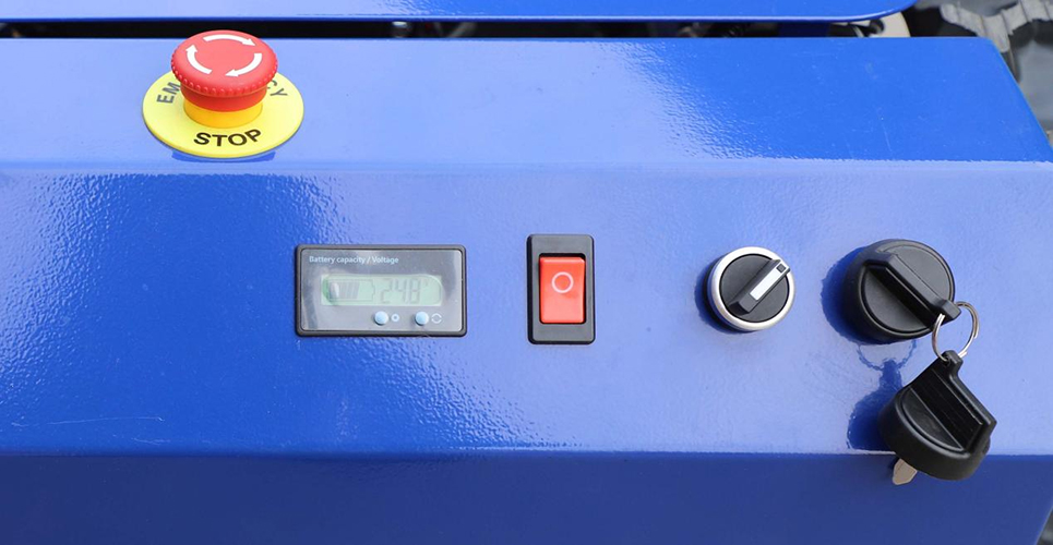 Газонокосилка для склонов с дистанционным управлением