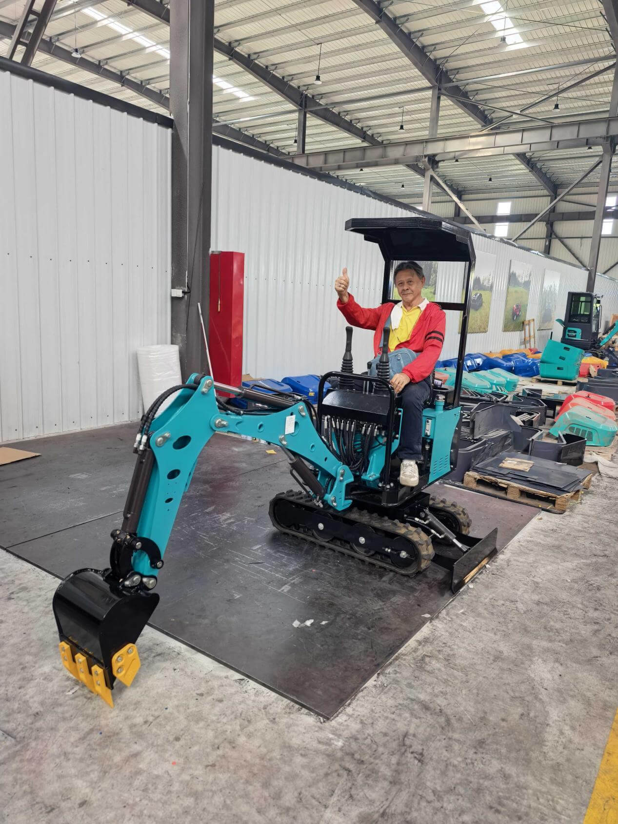 Компания Mower (Shandong) Machinery Co., Ltd. успешно приняла международную делегацию клиентов и углубила глобальное сотрудничество. Компания Mower (Shandong) Machinery Co., Ltd. успешно приняла международную делегацию клиентов и углубила глобальное сотрудничество.
