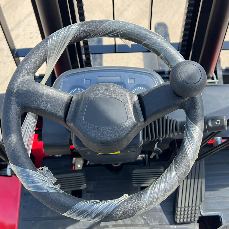 Электрический складской погрузчик Электрический складской погрузчик