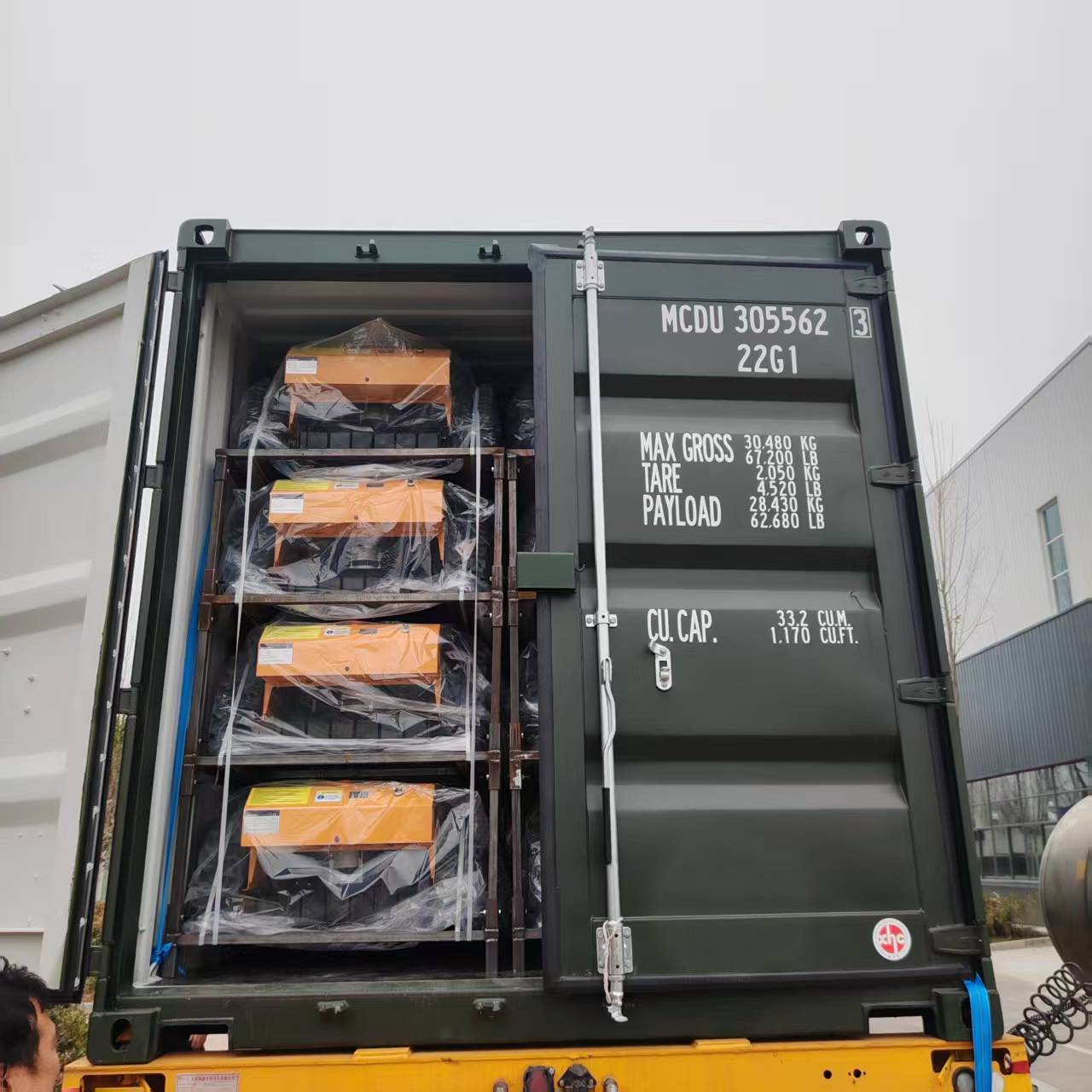 Газонокосилки в наличии на зарубежных складах Европы Газонокосилки в наличии на зарубежных складах Европы